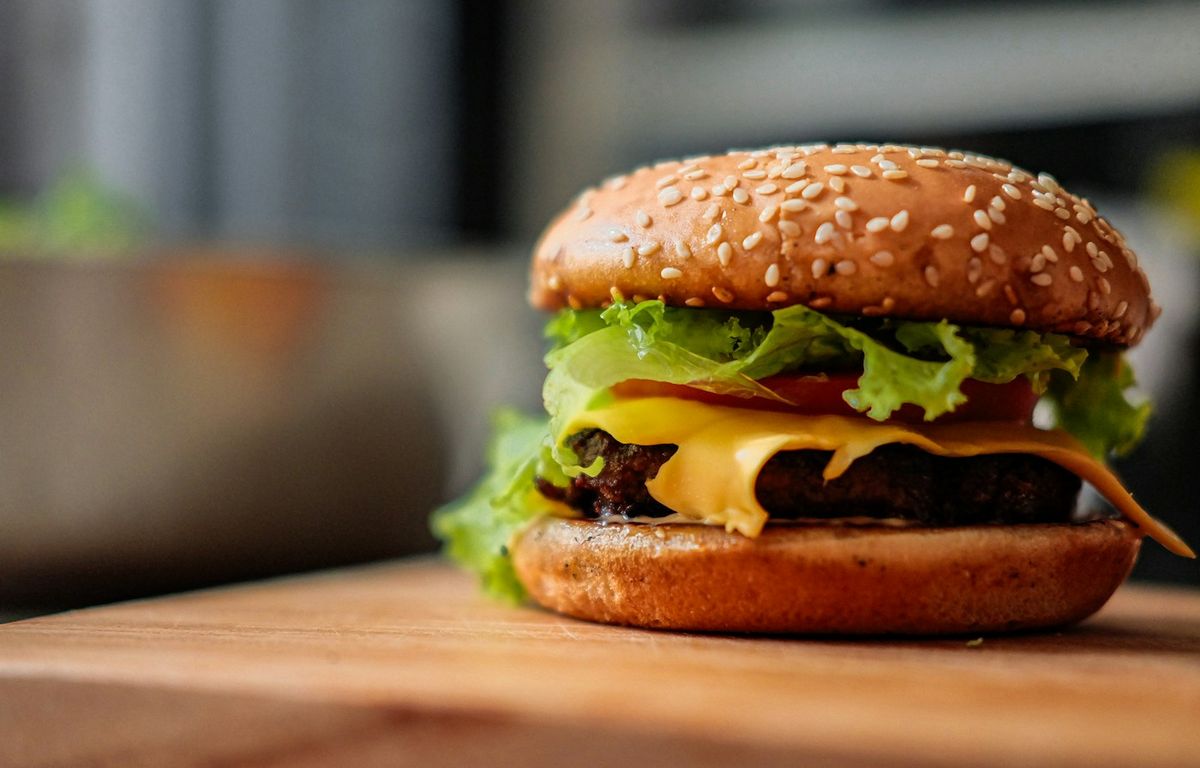 Big Mac Around the World: Tracking Growth and Economic Trends from 2023
