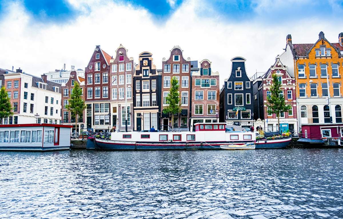 King's Day 2023: An Analysis of Market Shares and Beer Consumption Trends