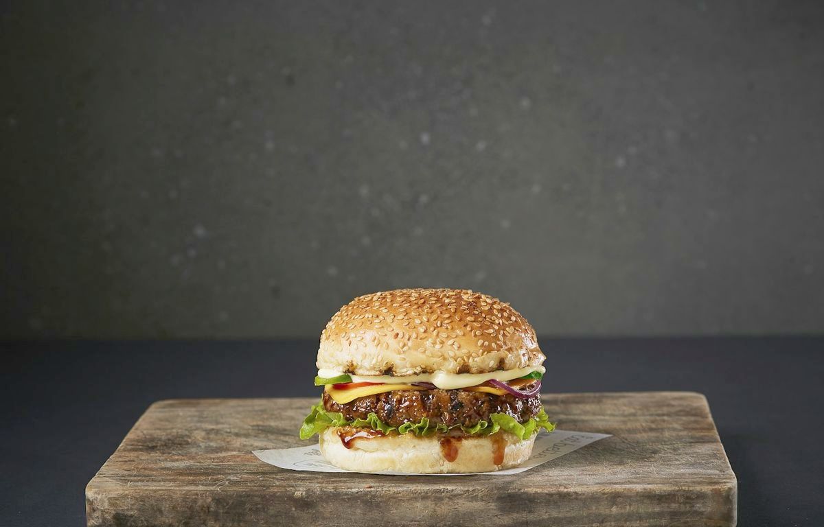 The Food Delivery Big Mac Index: Burger Inflation in 2022
